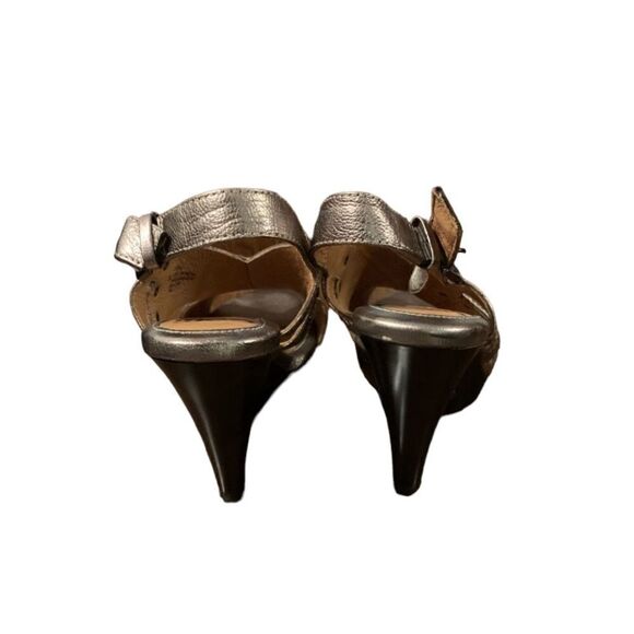 Söfft metallic gold heels - Picture 2 of 7